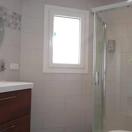 Daire Las Mercedes Apartment, *